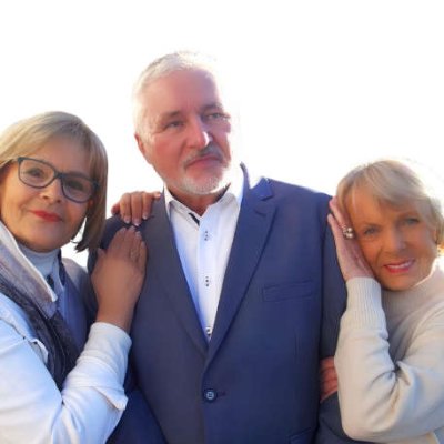 Irene Gantke, Karyn von Ostholt-Ragenas und Bernhard Swierczek. (c) Caritas